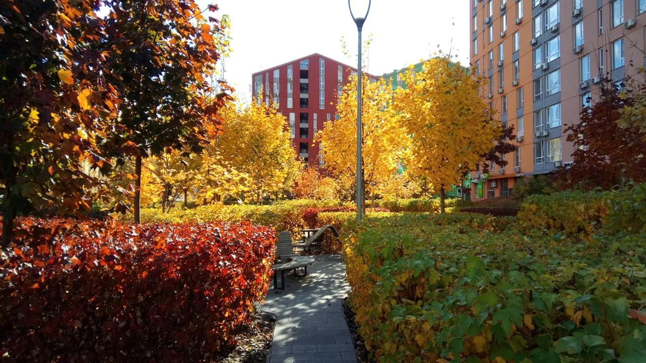 Positive Smile Studio Apartment In The Colorful Comfort Town Residental Complex. Kt-06. Kiew Exterior foto